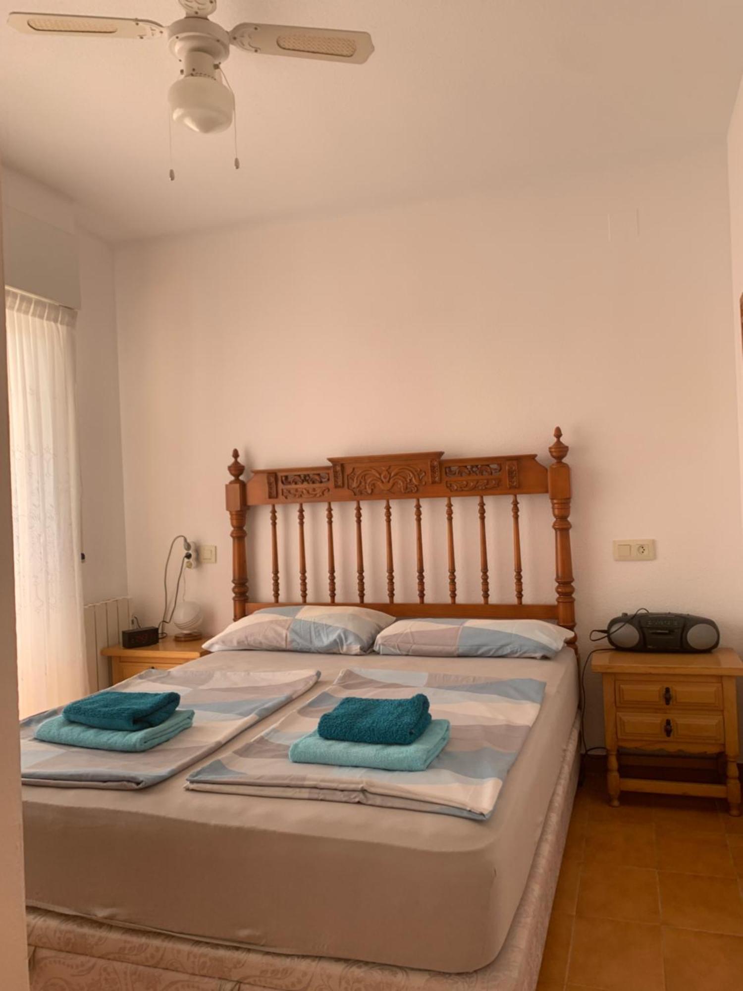 Apartment With Side Seaview 60 Meters From Sea Торевьиа Экстерьер фото